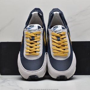 Nike running shoe size 43